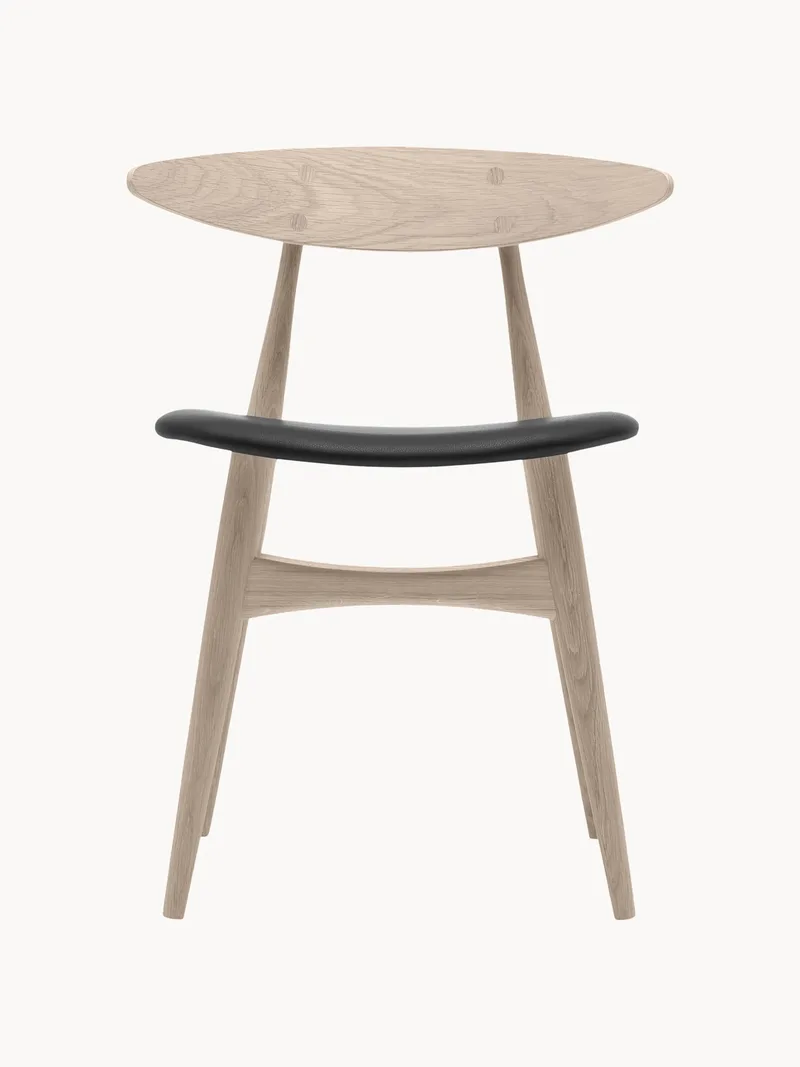 Houten stoel CH33P met lederen zitvlak från Carl Hansen & Søn – produktbild