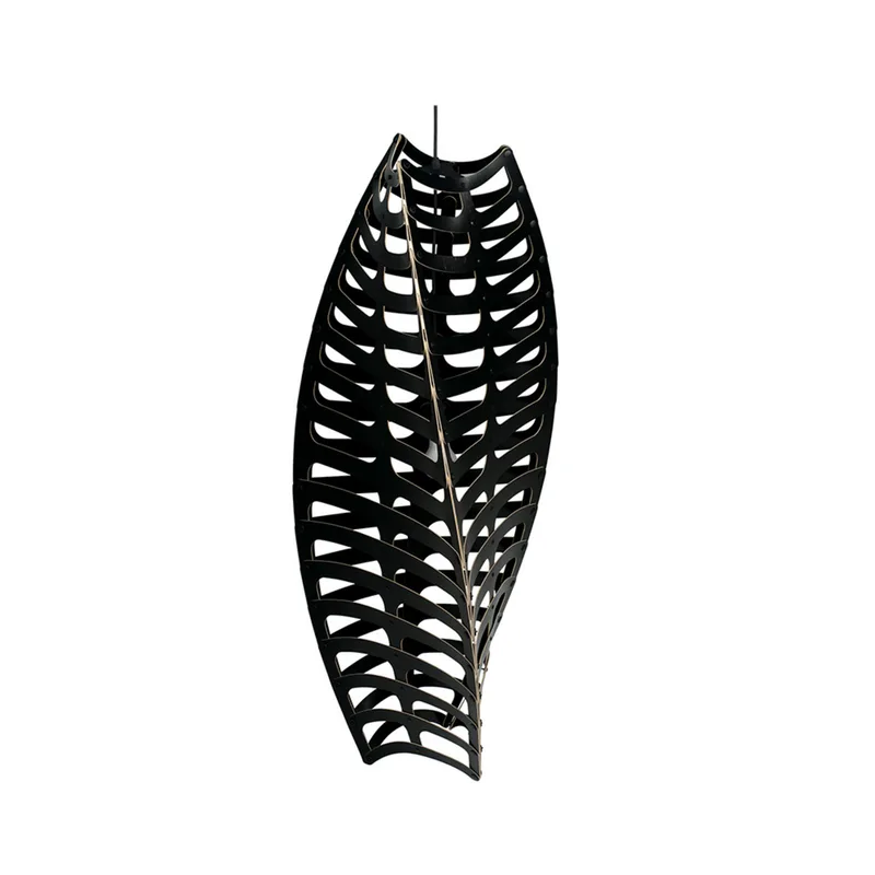 Toru Pendelleuchte Large 2 Seiten Schwarz von David Trubridge – Produktfoto