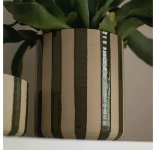 Dekoobjekt Schale Line - stripe grün by DBKD – product photo 5 of 5