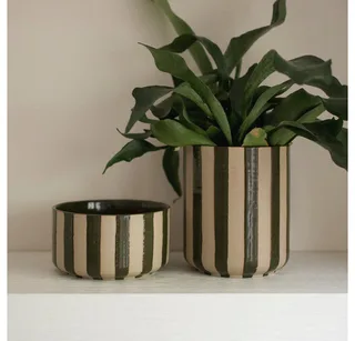 Dekoobjekt Schale Line - stripe grün by DBKD – product photo 2 of 5