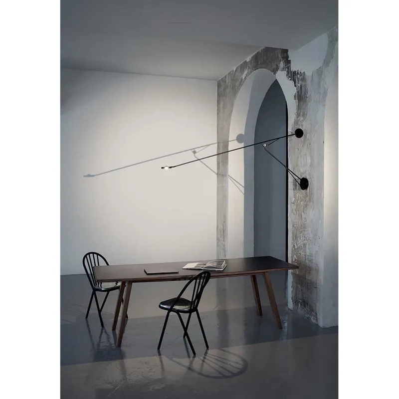 Aaro Vloerlamp Zwart - DCW - Woonkamer - Aluminium de DCW éditions – photo du produit