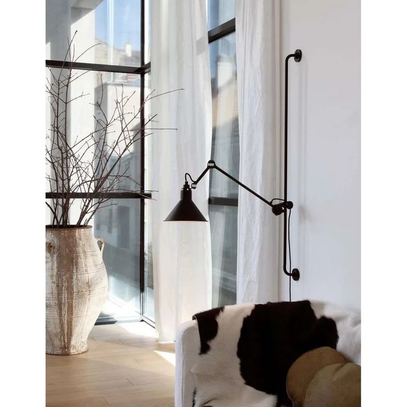 Lampe Gras 214 wandlamp, rond, zwart/chroom – DCW 214 Round - Woonkamer - Designer - Metaal - 1 lamp de DCW éditions – photo du produit