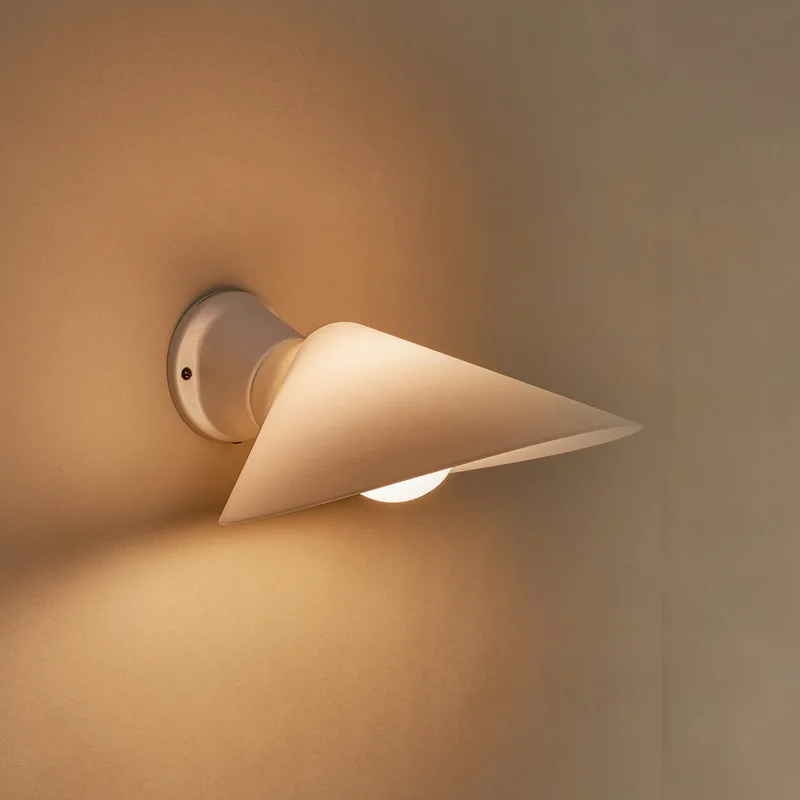 Plume badkamer wandlamp, aluminium/kunststof wit, IP44 - DCW - Designer by DCW éditions – product photo
