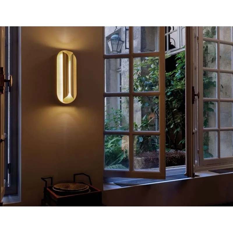 Rosalie Wandlamp L40 Gold - DCW - Woonkamer - Aluminium by DCW éditions – product photo