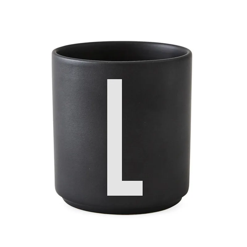 Design Letters Becher schwarz L de Design Letters – photo du produit