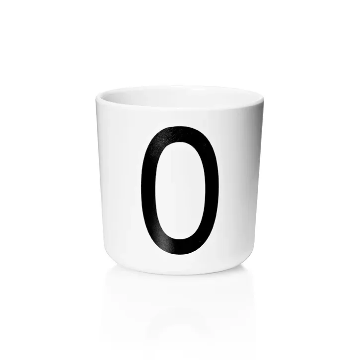 Design Letters personalisierte Tasse eco O från Design Letters – produktbild