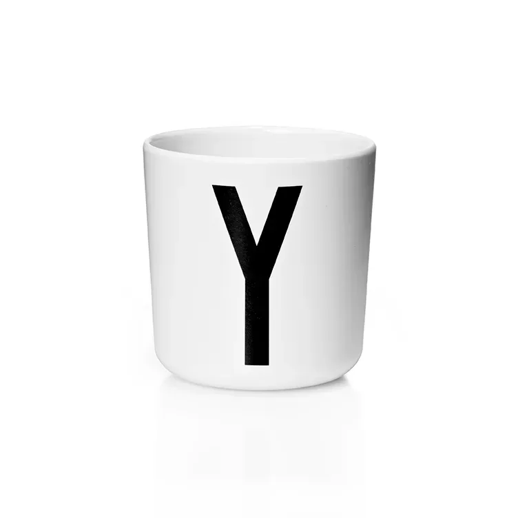 Design Letters personalisierte Tasse eco Y de Design Letters – photo du produit