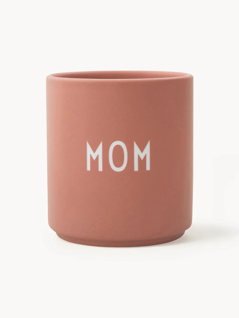 Kopje Favourite Mom/Love met opschrift van Design Letters – productfoto