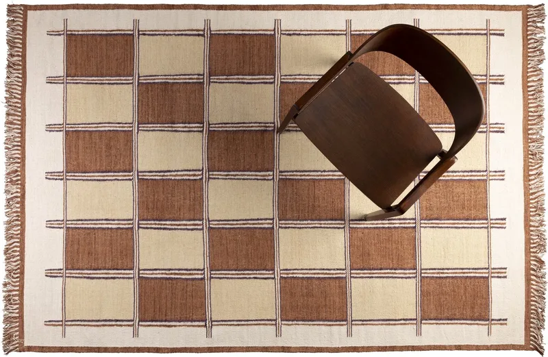 Gambit Vloerkleed 160x230 by Dutchbone in Beige – product photo