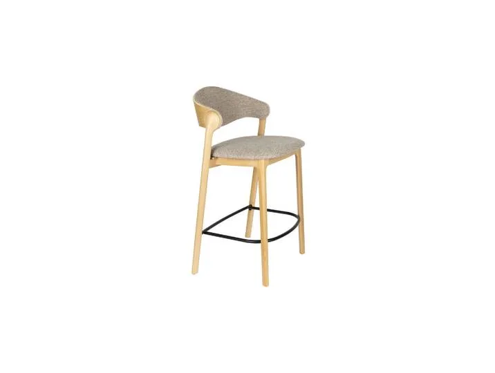 Tabouret de bar en hêtre beige Babington de Dutchbone – photo du produit