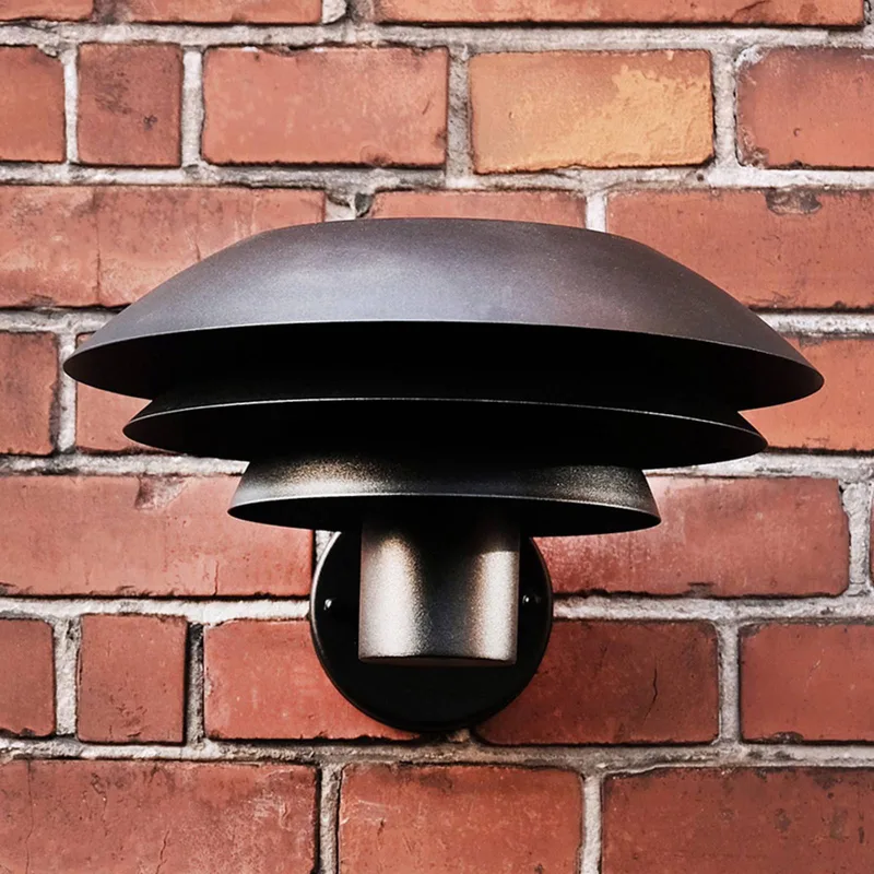 buitenwandlamp DL31, Ø 31 cm by Dyberg Larsen in Zwart – product photo