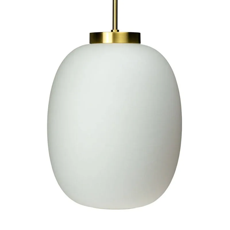 DL39 hanglamp Ø 25cm by Dyberg Larsen in Opaalwit, messing – product photo