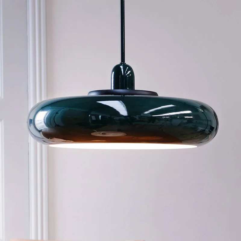 hanglamp Planet, donkergroen, Ø 40 cm, metaal van Dyberg Larsen in Donkergroen, zwart – productfoto