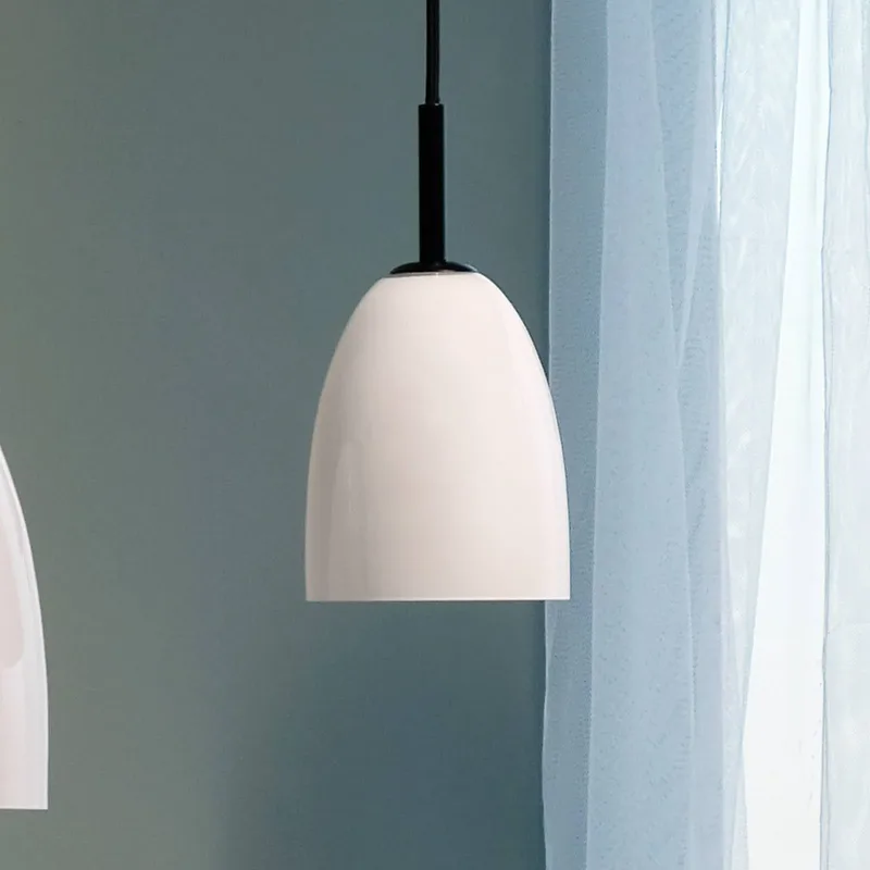 Jazz hanglamp opaal/zwart 12 cm van Dyberg Larsen in Matzwart, opaal – productfoto