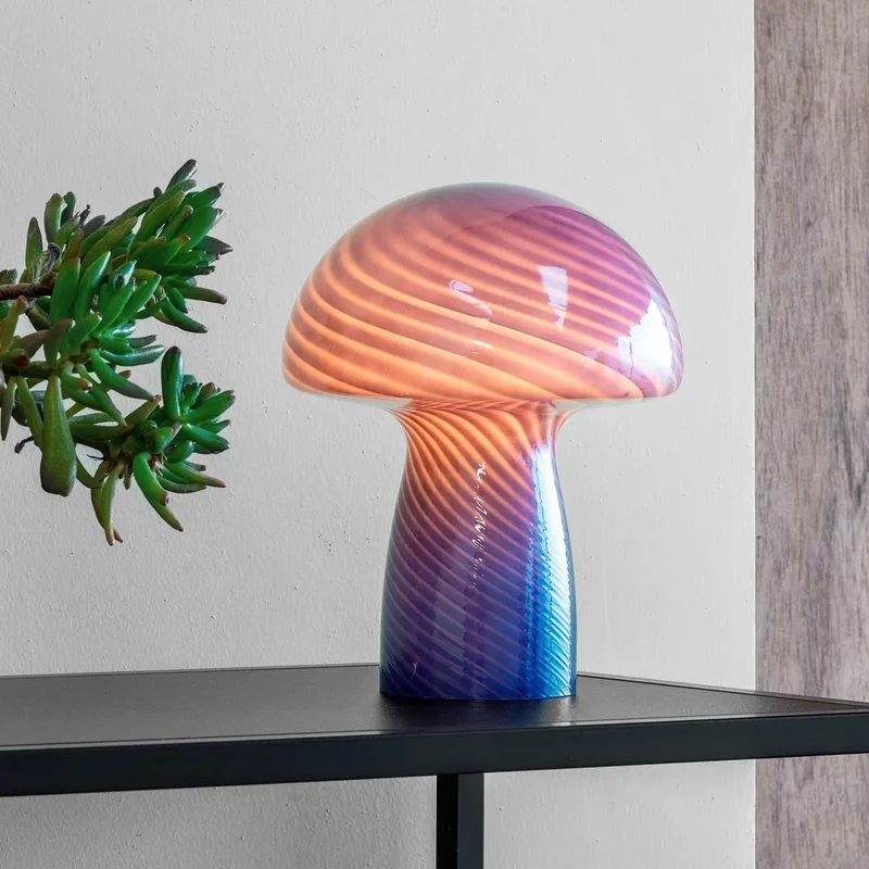 Jenny Mushroom Taffellamp Blauw - Dyberg Larsen - Woonkamer - Designer - Glas - Met lampenkap von Dyberg Larsen – Produktfoto