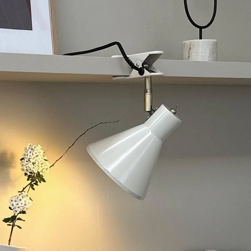 klemlamp Sleep, kitwit, Ø 15 cm, staal van Dyberg Larsen in Kittweiß – productfoto