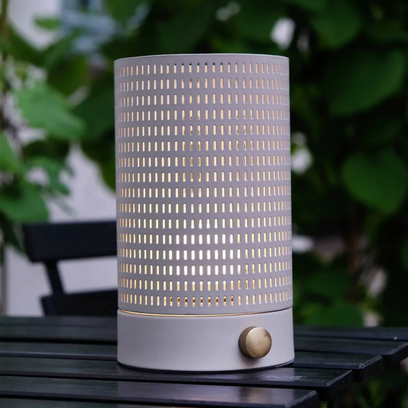 LED tafellamp op batterijen Mesh, hoogte 20 cm de Dyberg Larsen en Wit – photo du produit