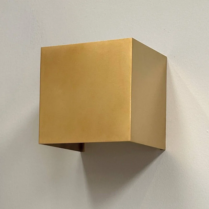 LED wandlamp Venus, messingkleurig de Dyberg Larsen en Messing – photo du produit