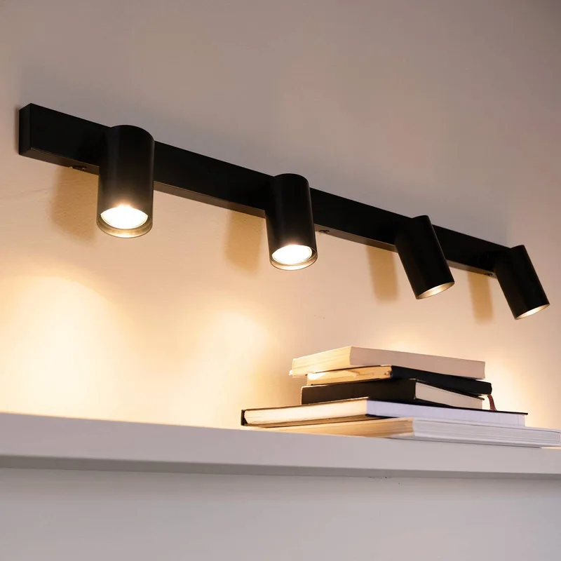 plafondspot Modern, lengte 95 cm von Dyberg Larsen in Zwart – Produktfoto
