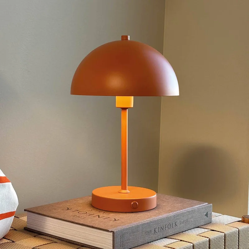 Stockholm tafellamp von Dyberg Larsen in Terracotta – Produktfoto