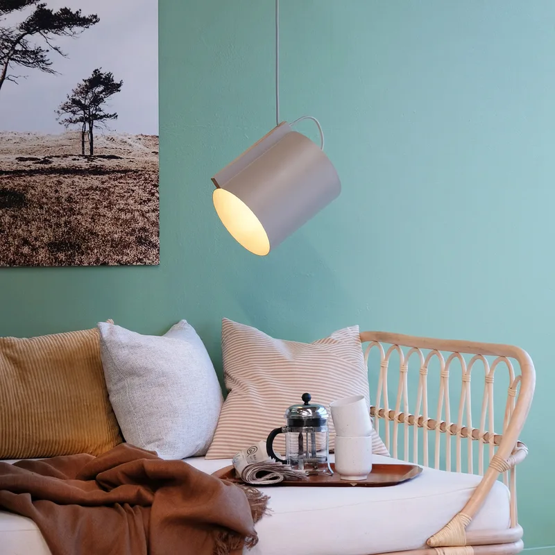 Wum Hanglamp Large Matt Grey - Dyberg Larsen - Woonkamer - Designer - Metaal - Met lampenkap von Dyberg Larsen – Produktfoto