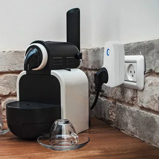 Piove-C udendørs LED-væglampe fra EGLO connect i Sort, Hvid – produktbillede 4 af 5