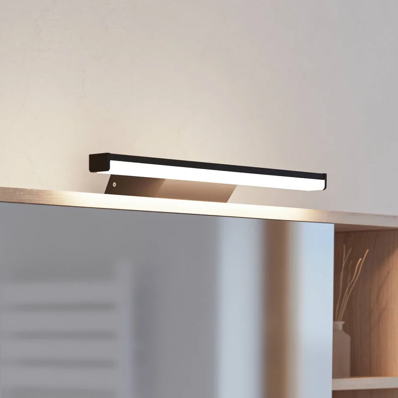Smart LED-spiegellamp Regello-Z, zwart van EGLO connect in Zwart, Wit – productfoto 3 van 5