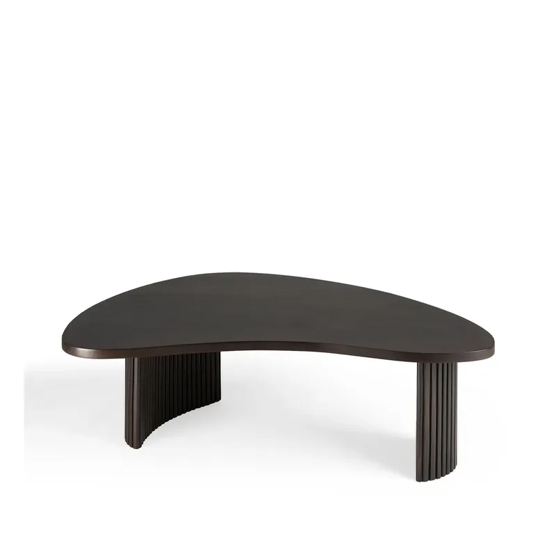 Boomerang Couchtisch Mahagony dark brown 90x61x29 cm by Ethnicraft – product photo