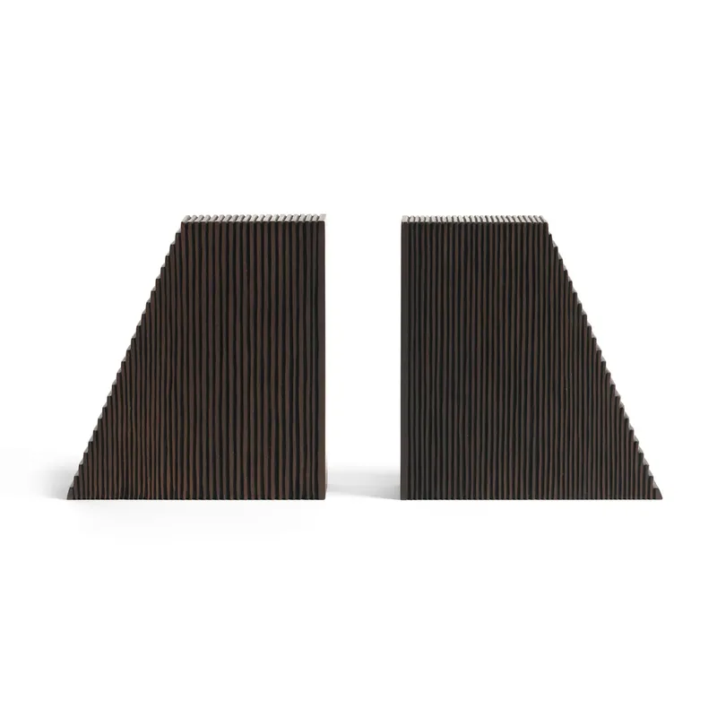 Grooves Buchstütze 2er Pack Mahogany dark brown van Ethnicraft – productfoto