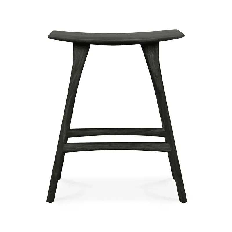 Osso Counter hohe Hocker 67 cm Eiche Schwarz van Ethnicraft – productfoto