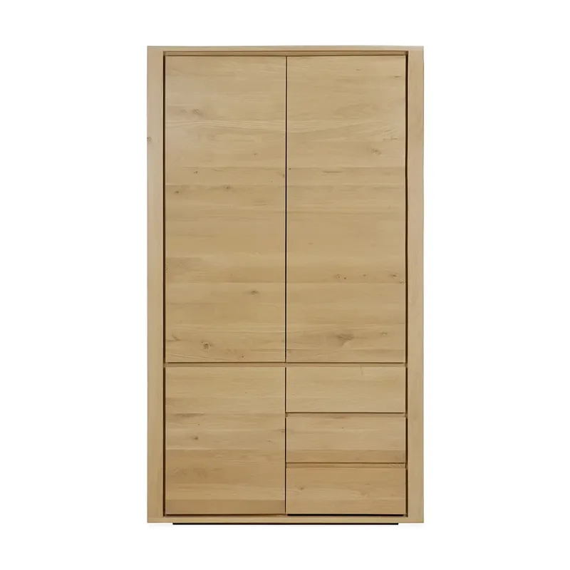 Shadow Kleiderschrank von Ethnicraft – Produktfoto