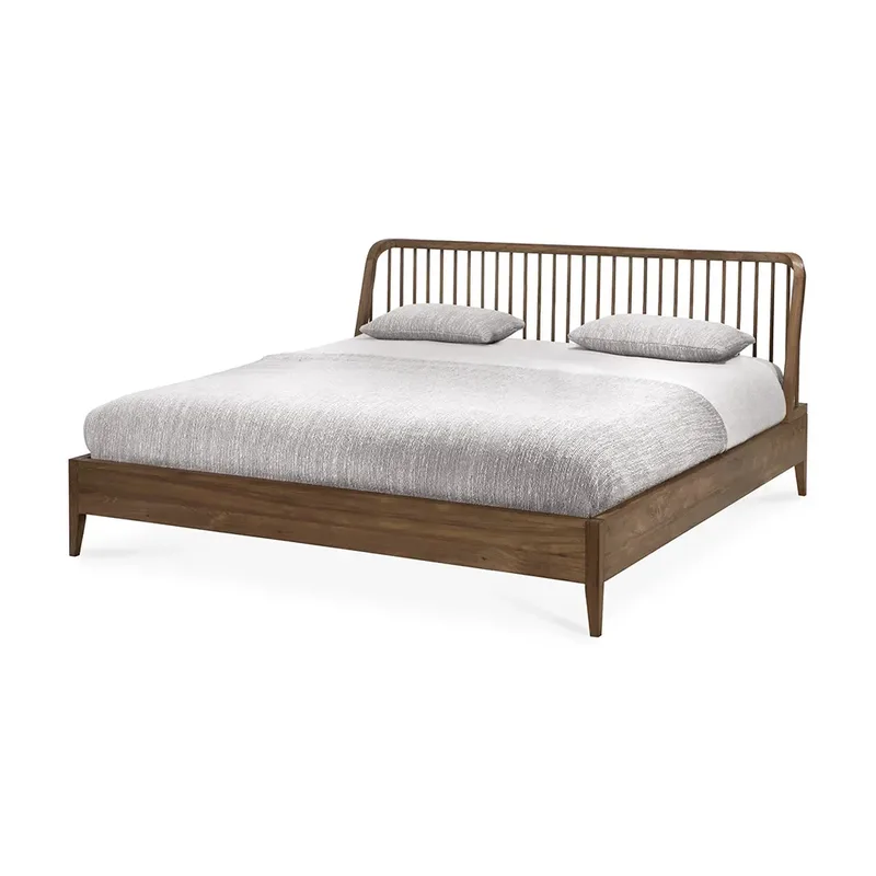 Spindel Bettgestell 180x200 Teak von Ethnicraft – Produktfoto