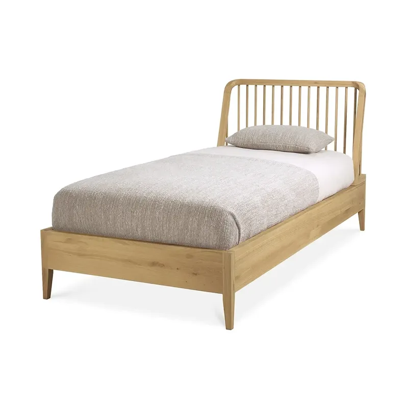 Spindelbettgestell 90x200 Eiche von Ethnicraft – Produktfoto