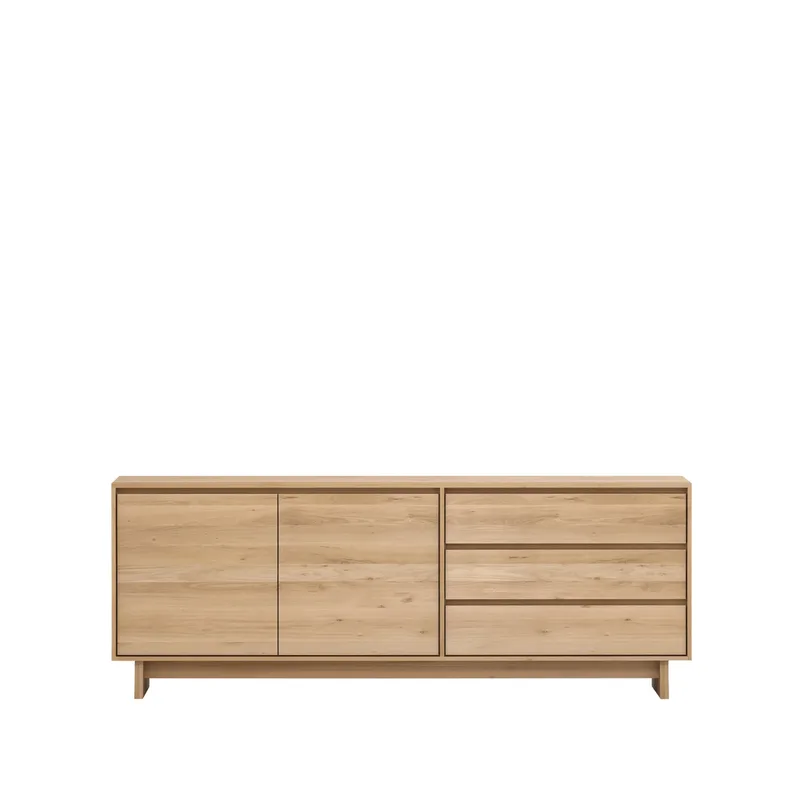 Wave Sideboard Gewachste Eiche 2-türig 3 Schubladen von Ethnicraft – Produktfoto
