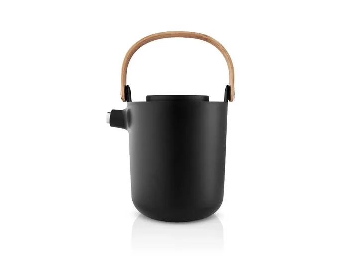 Nordic Kitchen Thermoskanne für Tee 1 l Schwarz von Eva Solo – Produktfoto
