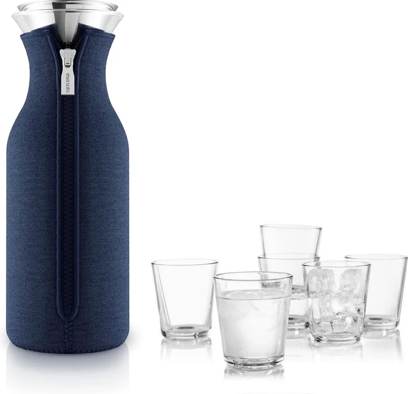 Set: Fridge karaf van Eva Solo met 6 glazen van Eva Solo in Blauw – productfoto