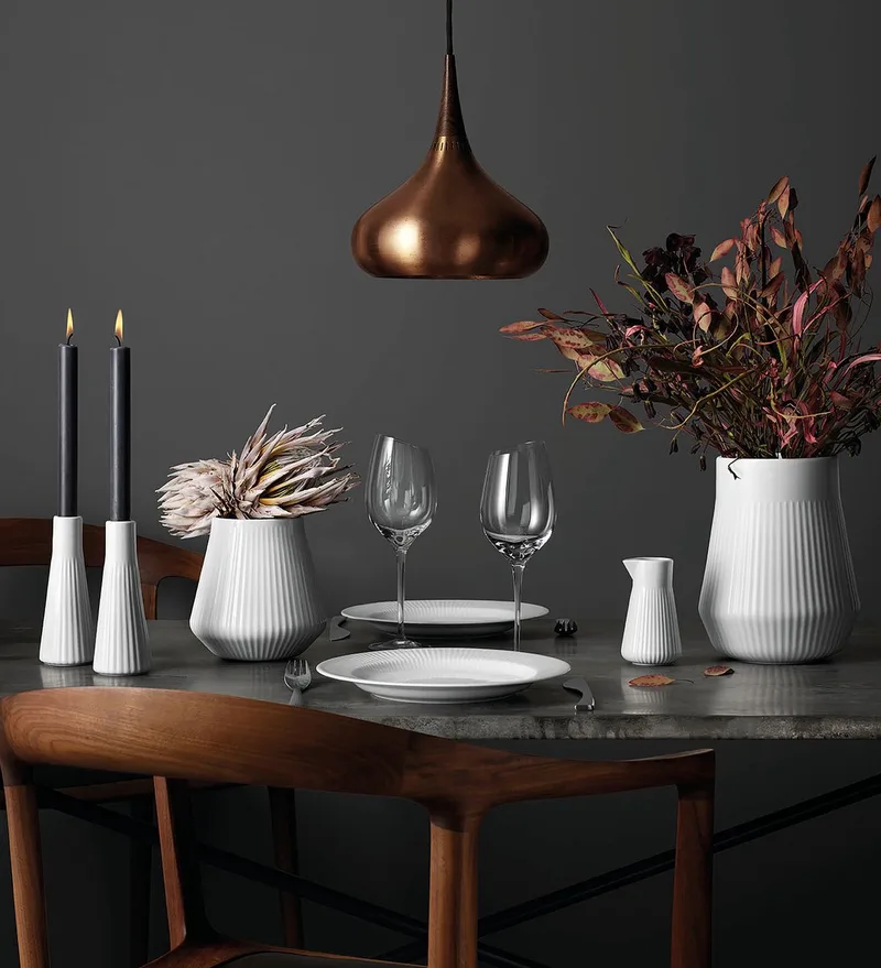 Legio Nova Vaas 15,5 cm - Porselein van Eva Trio in Zilver – productfoto