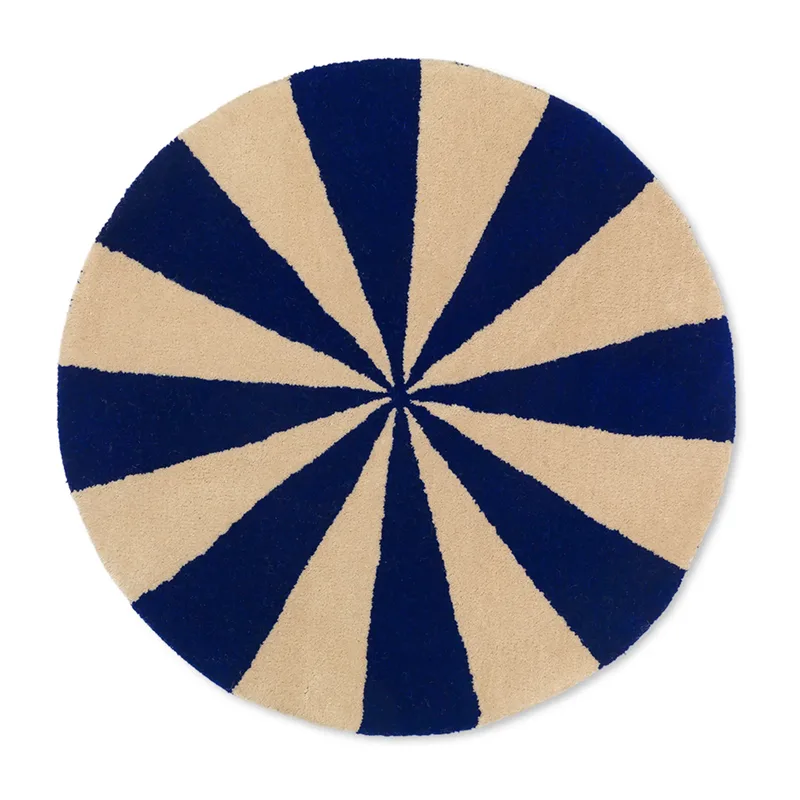 Arch handgetufteter Teppich Ø70cm Bright blue-Off white by Ferm Living – product photo