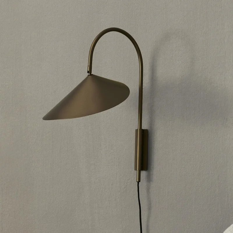 Arum Swivel wandlamp, brons, 47 cm, stekker de Ferm Living – photo du produit