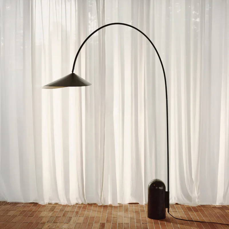 Arum vloerlamp, zwart, metaal/marmer, 205 cm by Ferm Living – product photo