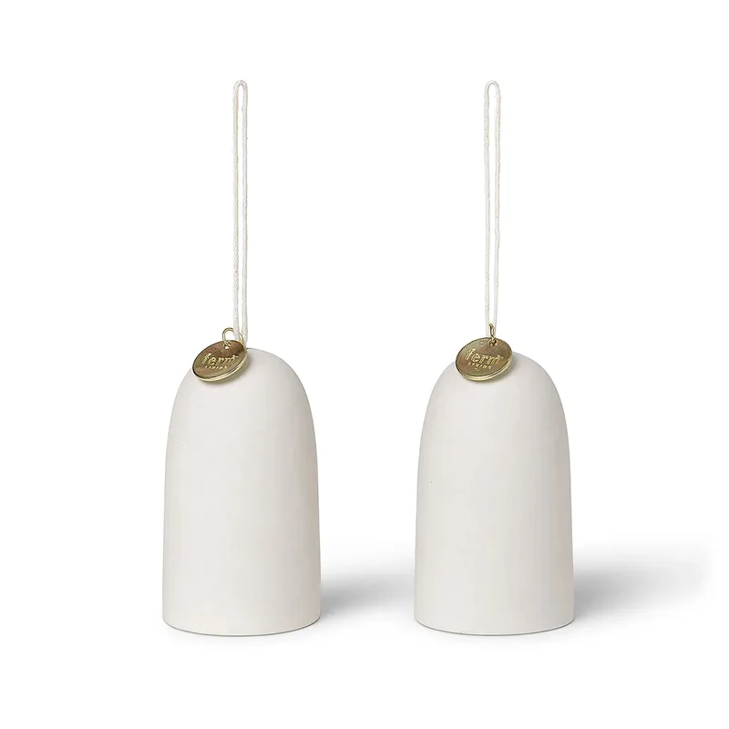Bell Glocke Weihnachtsanhänger Ø4cm 2er Pack Off-white fra Ferm Living – produktbillede