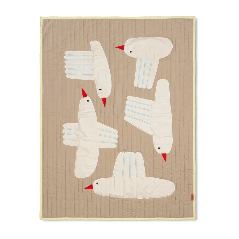 Bird gesteppte Decke Beige by Ferm Living – product photo
