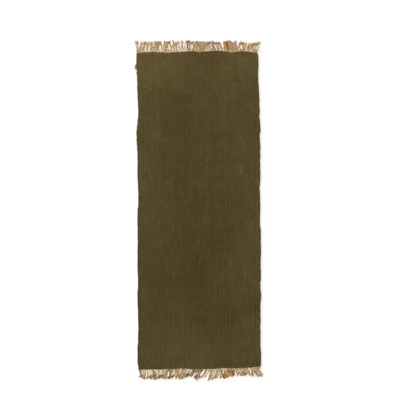 Block Handgewebter Teppich – Olive/Natur von Ferm Living – Produktfoto