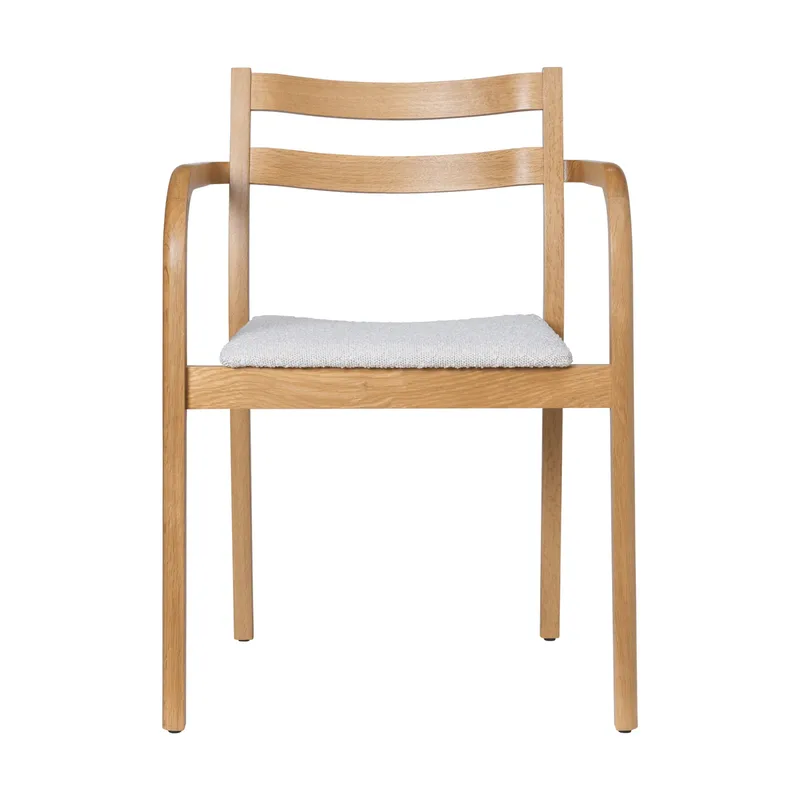 Boda Armlehnstuhl Gepolsterte Sitzfläche rugged Bouclé, natural-off-white von Ferm Living – Produktfoto