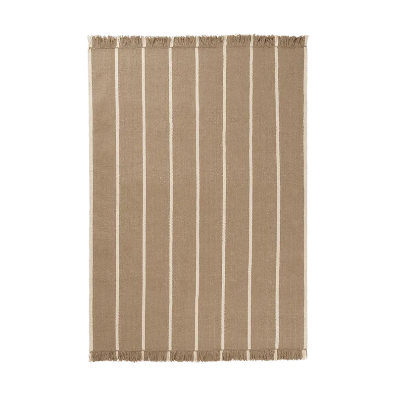 Calm kelim Teppich Dark Sand, Off-white, 140x200 cm by Ferm Living – product photo