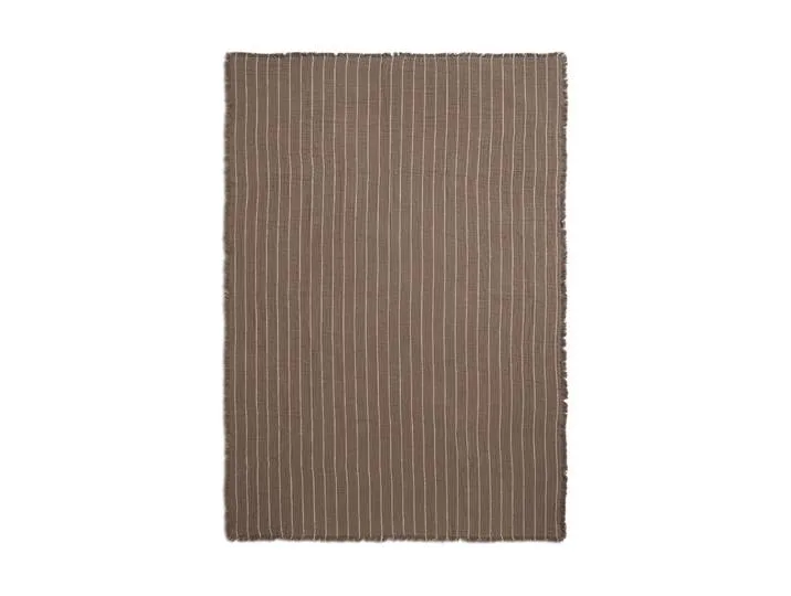 Aires Bettüberwurf 240x160 cm Stone von Ferm Living – Produktfoto