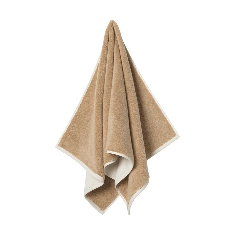 Ekko Badetuch Cashmere-off-white, 70x140 cm van Ferm Living – productfoto