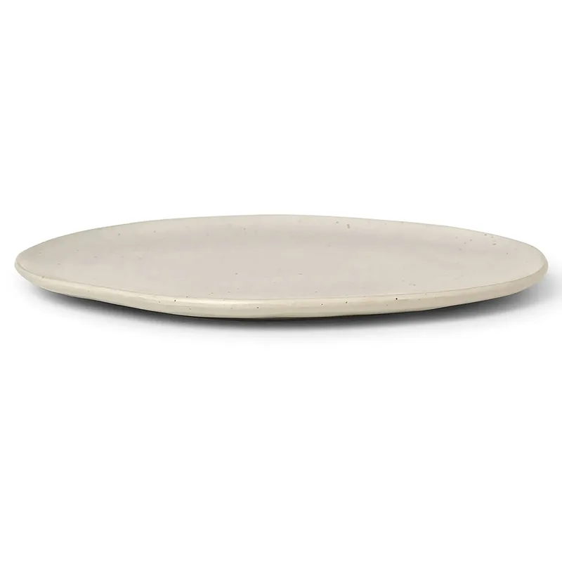 Flow Teller 27cm Off-white speckle de Ferm Living – photo du produit