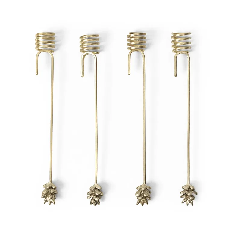 Forest Kerzenhalter für Weihnachtsbaum 4er Pack Brass von Ferm Living – Produktfoto