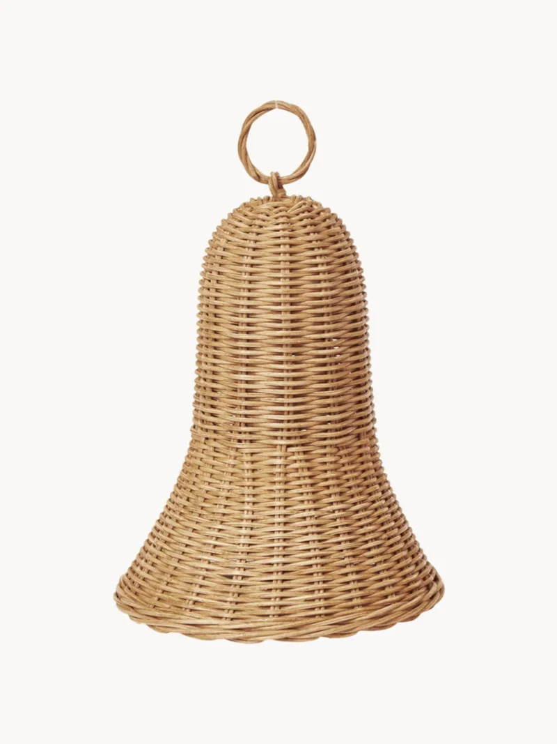 Handgemaakte kerstboomhangers Braided Bells van rotan, 2-delig by Ferm Living – product photo
